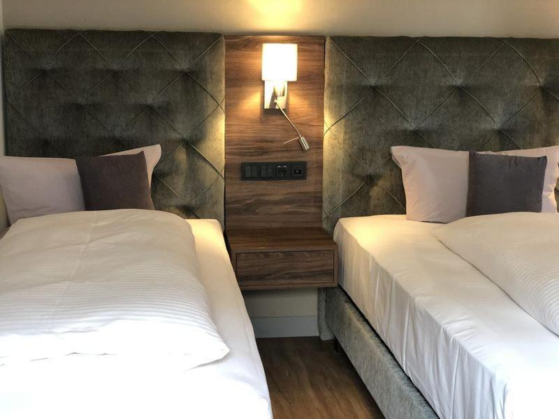 Intergroup Business & Design Hotel Ingolstadt Kosching Экстерьер фото
