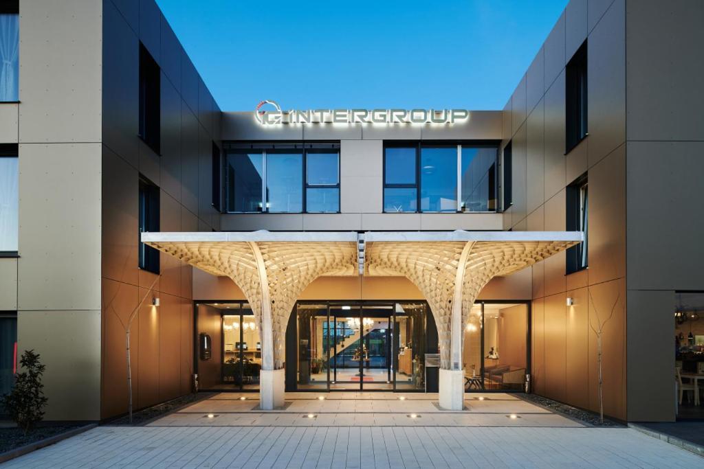 Intergroup Business & Design Hotel Ingolstadt Kosching Экстерьер фото